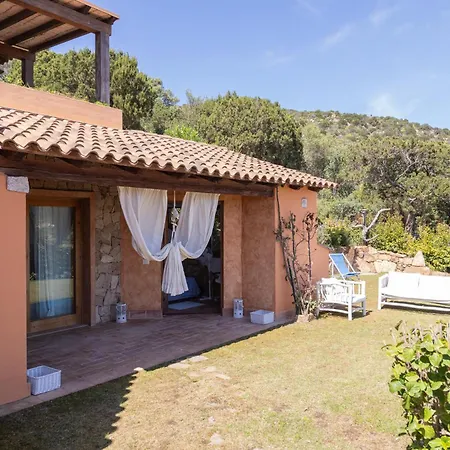 Residenza Del Barone Zoe - Vista Mare Villa Chia